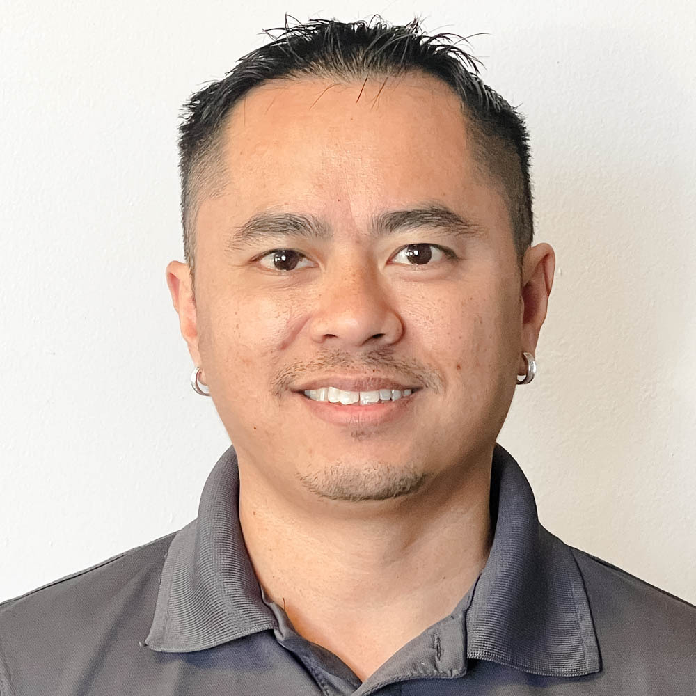 Virginia Automotive Hopewell Location Manager Vic Pha